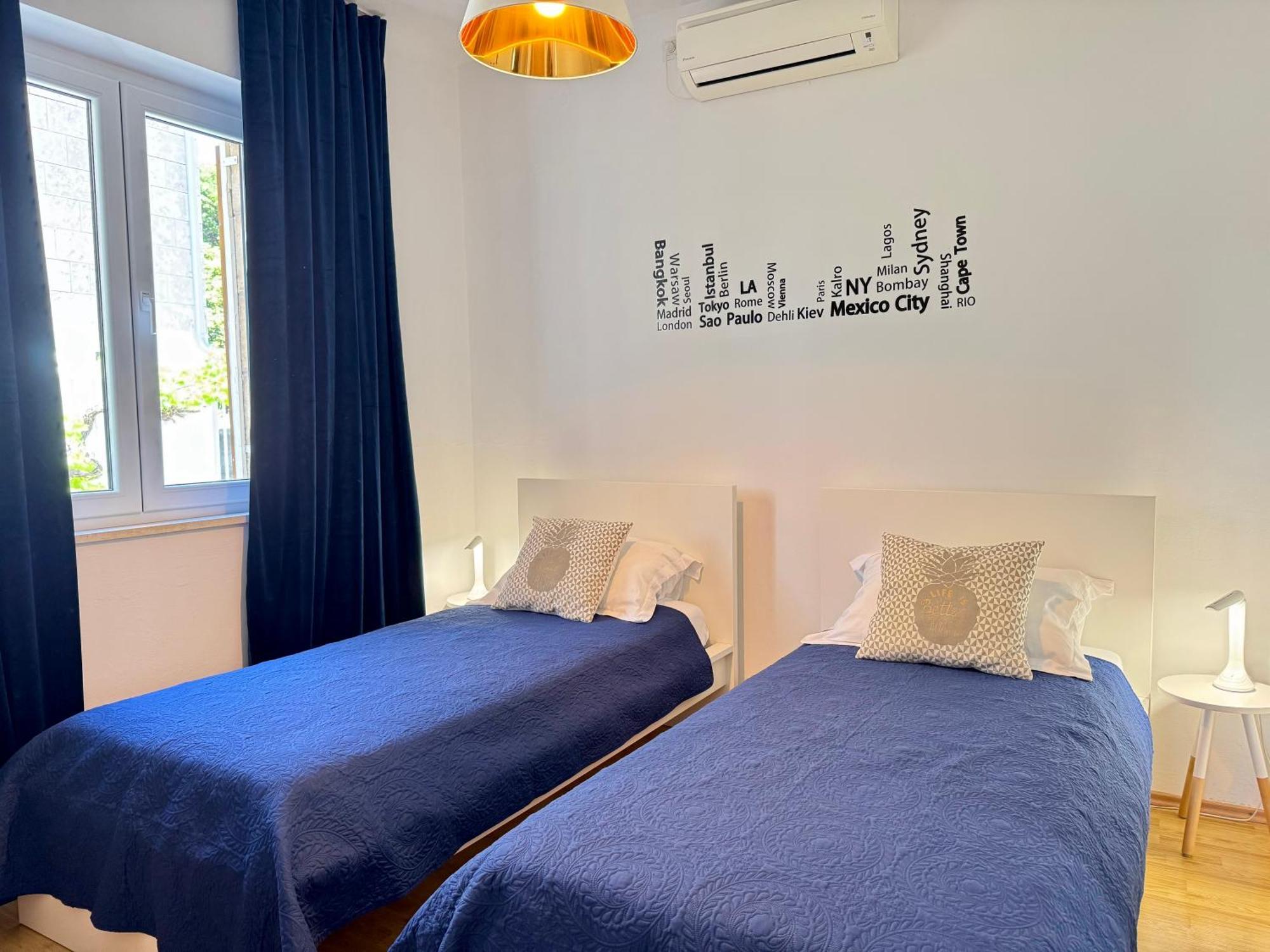 Holiday Home Lungo Mare Mlini Luaran gambar